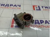 Дроссельная заслонка Volkswagen Passat 03L128063E