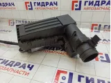Корпус воздушного фильтра Volkswagen Passat 3C0129607AS
