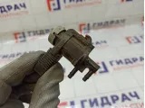 Клапан электромагнитный Volkswagen Passat 1K0906283A