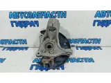 Кулак поворотный передний правый Volkswagen Passat B7 3C0407254F.