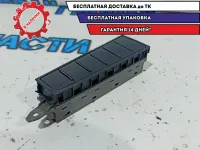 Блок кнопок Volkswagen Passat B7 3AB927238. Потертость.