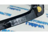 Накладка на консоль Volkswagen Passat B7 3AA863324APD4. Царапины.
