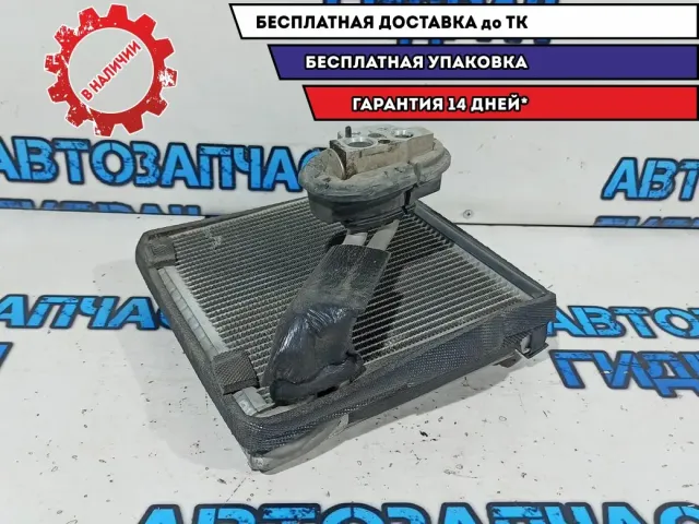 Испаритель кондиционера Volkswagen Passat B7 3C1820103D.