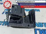 Кронштейн блока предохранителей Volkswagen Passat B7 1K0907361B.