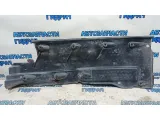 Защита антигравийная правая Volkswagen Passat B7 3C0825202G. Дефект.