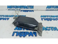 Абсорбер Volkswagen Passat B7 3C0201801E.