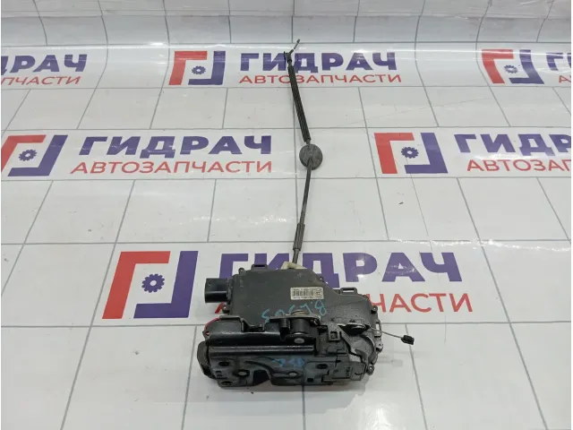 Замок двери задней левой Volkswagen Passat B5 3B4839015AL