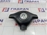 Подушка безопасности в рулевое колесо Volkswagen Passat B5 3B0880201BK4EC