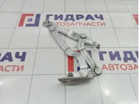 Петля крышки багажника правая Volkswagen Passat B5 3B5827302B