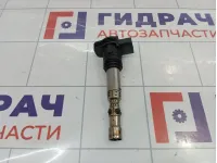 Катушка зажигания Volkswagen Passat B5 06B905115R