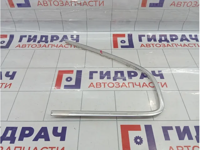 Накладка стекла заднего левого Volkswagen Passat B5 3B5853345A7Z7