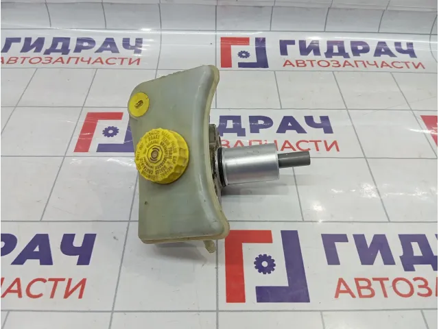 Цилиндр тормозной главный Volkswagen Passat B5 8E0611021