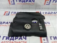Накладка двигателя Volkswagen Passat B5 058103724AL