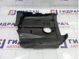 Накладка двигателя Volkswagen Passat B5 058103724AL