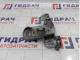 Кронштейн опоры двигателя правый Volkswagen Passat B5 8E0199352F