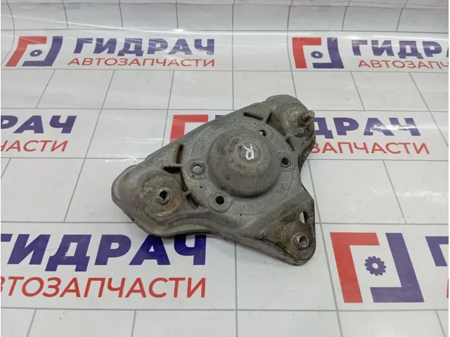 Кронштейн амортизатора переднего Volkswagen Passat B5 8D0412383D