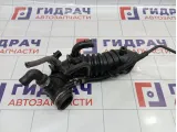 Патрубок воздушного фильтра Volkswagen Passat B5 058133356P