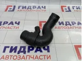 Патрубок интеркулера Volkswagen Passat B5 4B0145832B