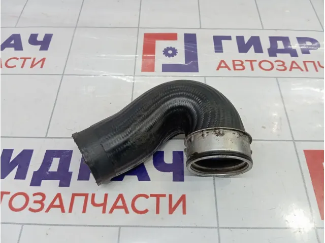 Патрубок интеркулера Volkswagen Passat B5 3B0145834L