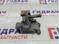 Кронштейн масляного фильтра Volkswagen Passat B5 06A115417