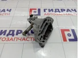 Кронштейн масляного фильтра Volkswagen Passat B5 06A115417