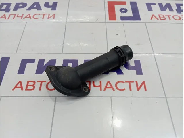 Крышка термостата Volkswagen Passat B5 06B121121L