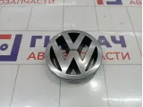 Эмблема Volkswagen Passat B5 3B0853601CULM