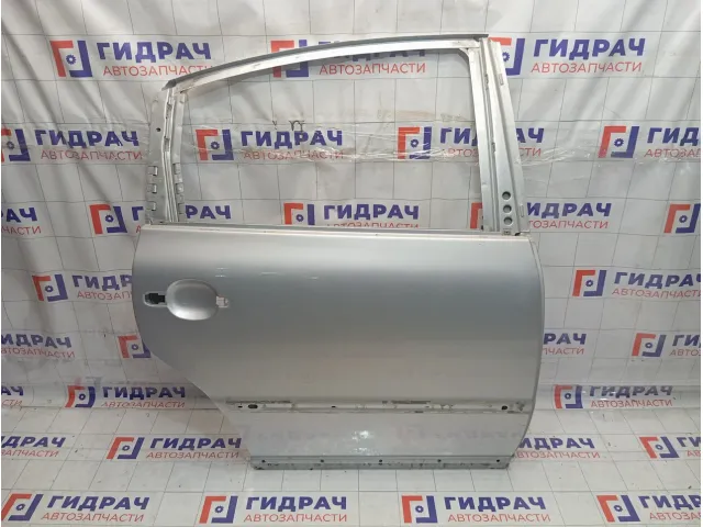 Дверь задняя правая Volkswagen Passat B5 3B5833052AB