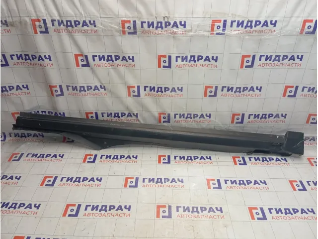 Накладка на порог (наружная) правая Volkswagen Passat B5 3B0853856DB41