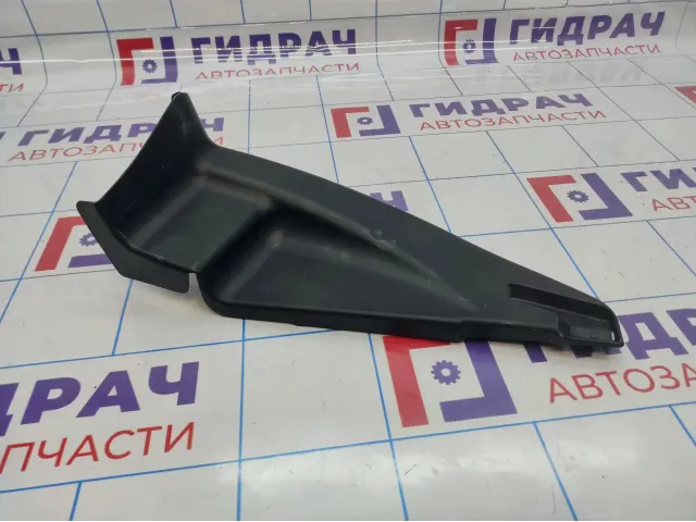 Водосток Volkswagen Passat B6 3C1815159C.