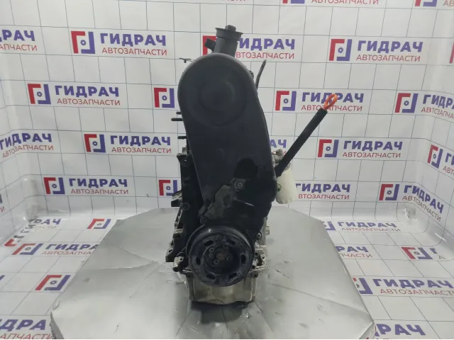 Двигатель Volkswagen Passat B6 06A100043T. BSE.