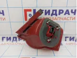 Фонарь задний наружный левый Volkswagen Passat B6 3C5945095H. Дефект.