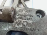Кронштейн генератора Volkswagen Passat B6 06F903143F.
