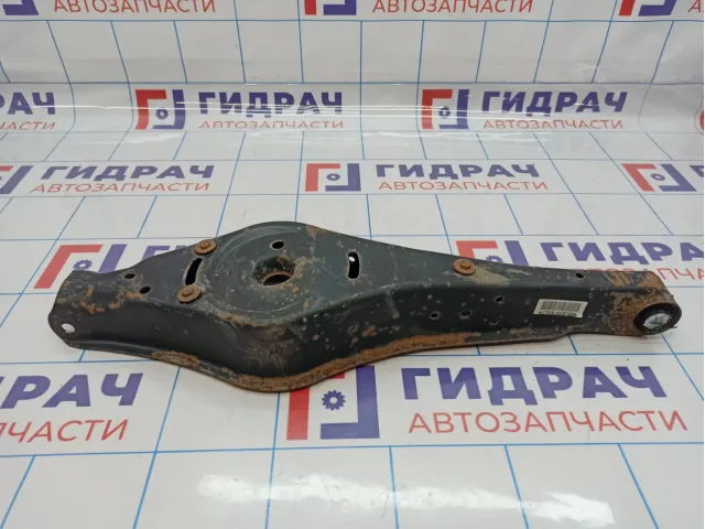 Рычаг задний нижний Volkswagen Passat B6 1K0505371. Сайлетнблок под замену.