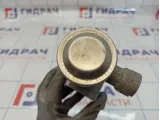 Клапан рециркуляции выхлопных газов Volkswagen Passat B6 06A131351F.