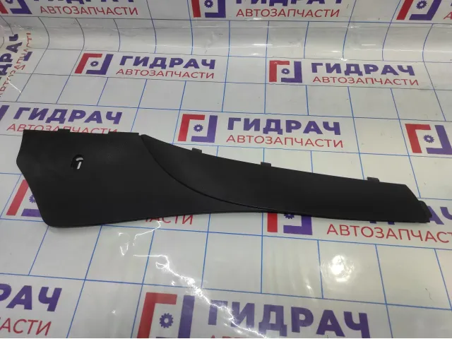 Накладка центральной консоли левая Volkswagen Passat B6 3C1863045.