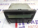 Магнитола Volkswagen Passat B6 1K0035186AA.