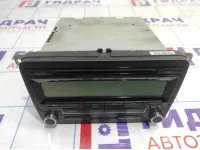 Магнитола Volkswagen Passat B6 1K0035186AA.