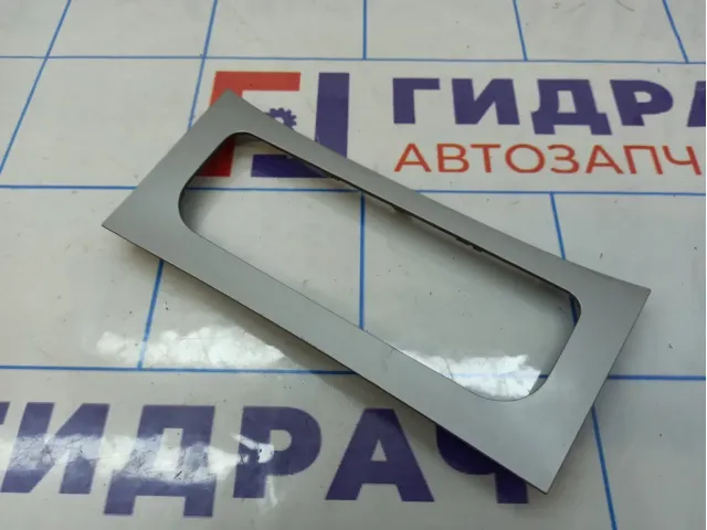 Накладка декоративная на блок управления отопителем Volkswagen Passat (B6) 3C88631003H5