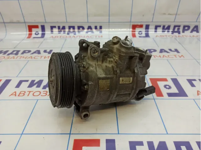 Компрессор системы кондиционирования Volkswagen Passat (B6) 1K0820808A