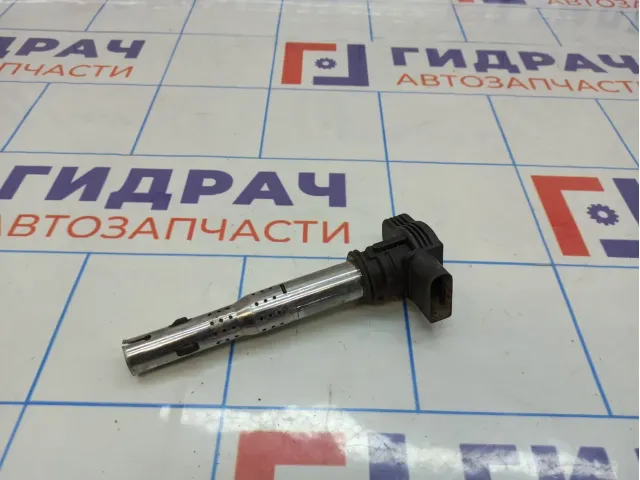 Катушка зажигания Volkswagen Passat (B6) 07K905715G