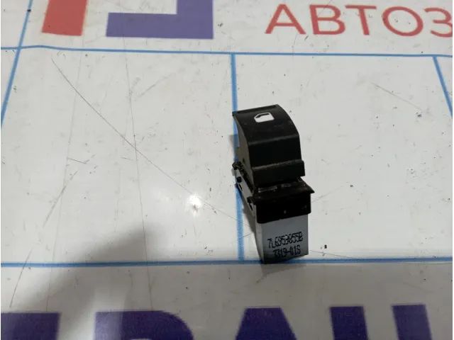 Кнопка стеклоподъемника Volkswagen Passat (B6) 7L6959855BREH
