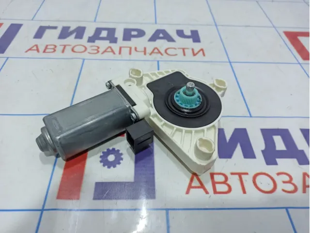 Моторчик стеклоподъемника переднего правого Volkswagen Passat (B8) 4K0959802