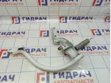 Петля крышки багажника левая Volkswagen Passat (B8) 3G5827301A