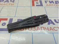 Кронштейн заднего бампера левый Volkswagen Passat (B8)