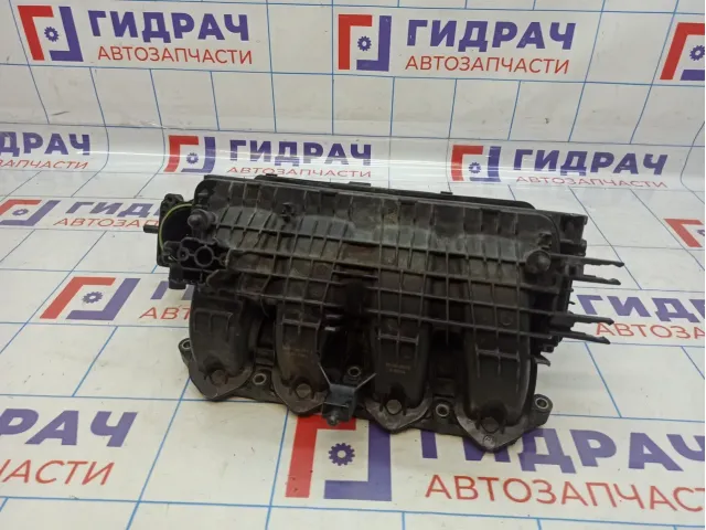 Коллектор впускной Volkswagen Passat (B8) 04E129709P