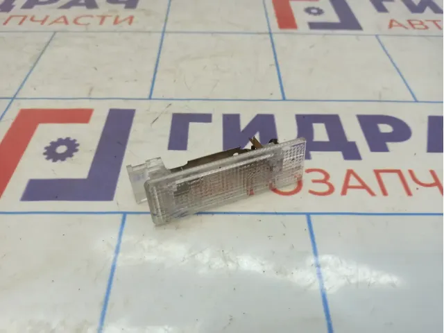 Плафон салонный Volkswagen Passat (B8) 7L6947101A