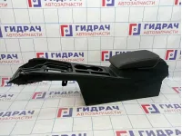 Консоль Volkswagen Passat (B8)