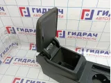 Консоль Volkswagen Passat (B8)