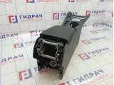 Консоль Volkswagen Passat (B8)